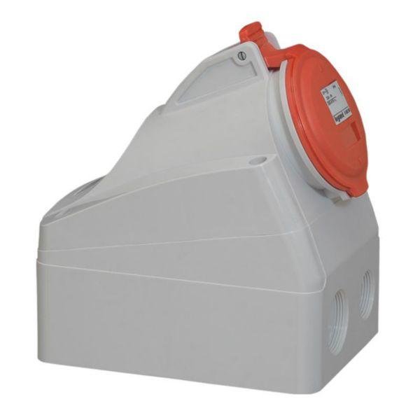 Розетка накладна 3P+PE 16А 380/415В IP44 P17 Tempra Pro, Legrand 555158