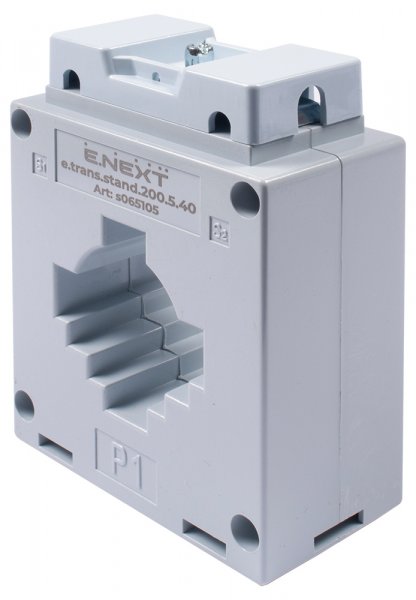 Трансформатор струму вимірювальний e.trans.stand.200.5.40, 200/5 А, клас 0,5, габарит 40 s065105