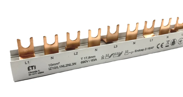Шина питания IZ10/L1NL2NL3N/54 (10мм2, 3P+N, 1м, Fork, 54mod.) 2921279 ETI