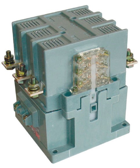 Пускатель CJ40-100, АС-3, 50кВт, 4NO+2NC, 100A, катушка 110B, CNC