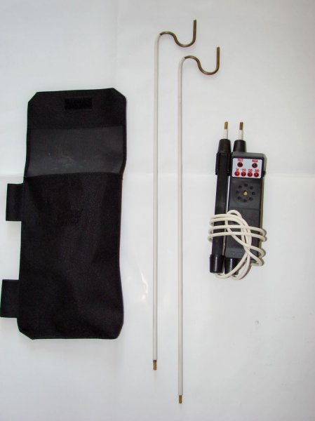 Покажчик напруги "Пошук-1 ВЛ" із щупами-подовжувачами (довжина 0,5-0,6м) для роботи на повітряних лініях