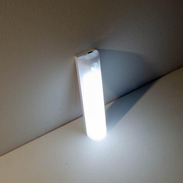 Світильник акумуляторний Євросвітло з датчиком руху SBM-01 000059273
